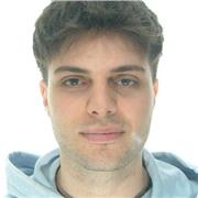 Sono un aspirante docente, serio, appassionato e con molta esperienza con i ragazzi